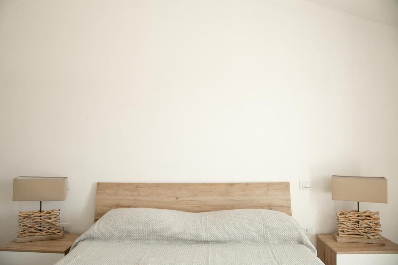 Suite Delle Rose กาญารี ภายนอก รูปภาพ